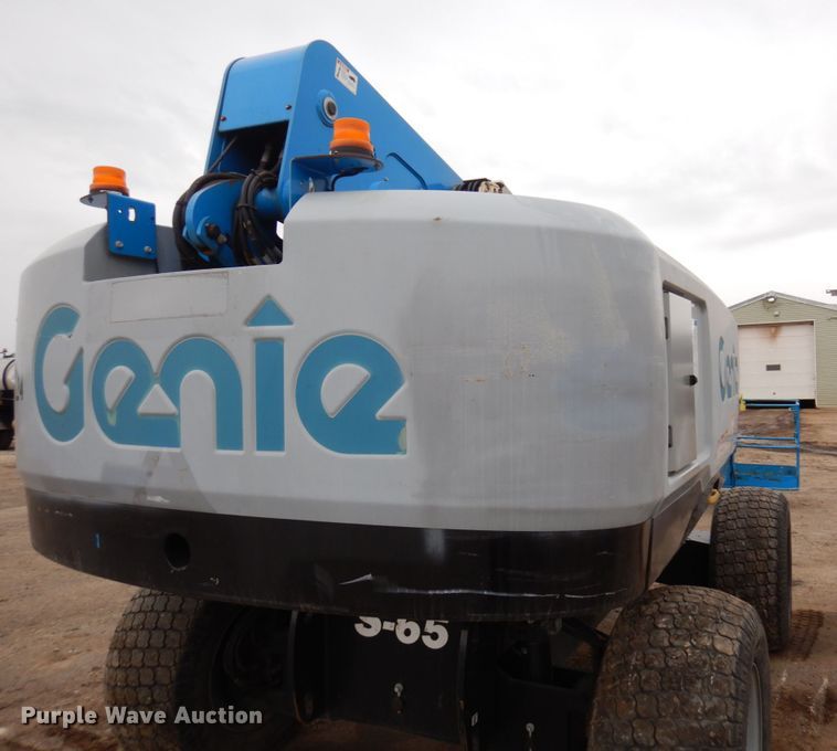 image for item DR0336 2017 Genie S-65  boom lift