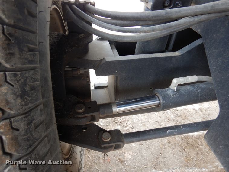 image for item DR0336 2017 Genie S-65  boom lift