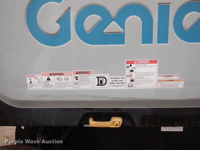image for item DR0336 2017 Genie S-65  boom lift