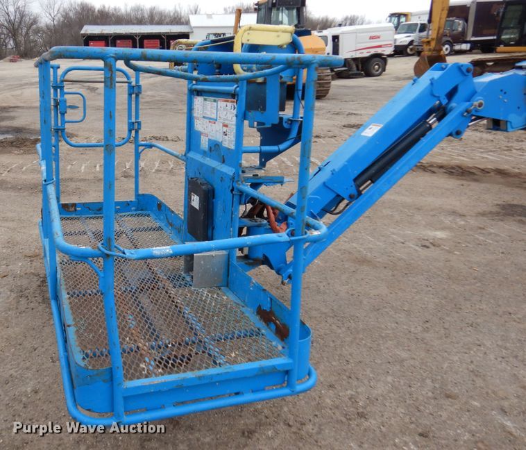 image for item DR0336 2017 Genie S-65  boom lift