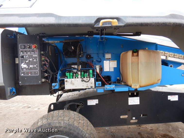 image for item DR0336 2017 Genie S-65  boom lift