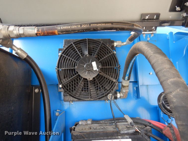 image for item DR0336 2017 Genie S-65  boom lift