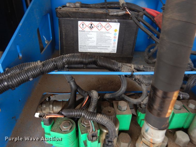 image for item DR0336 2017 Genie S-65  boom lift