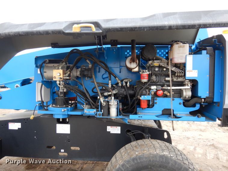 image for item DR0336 2017 Genie S-65  boom lift