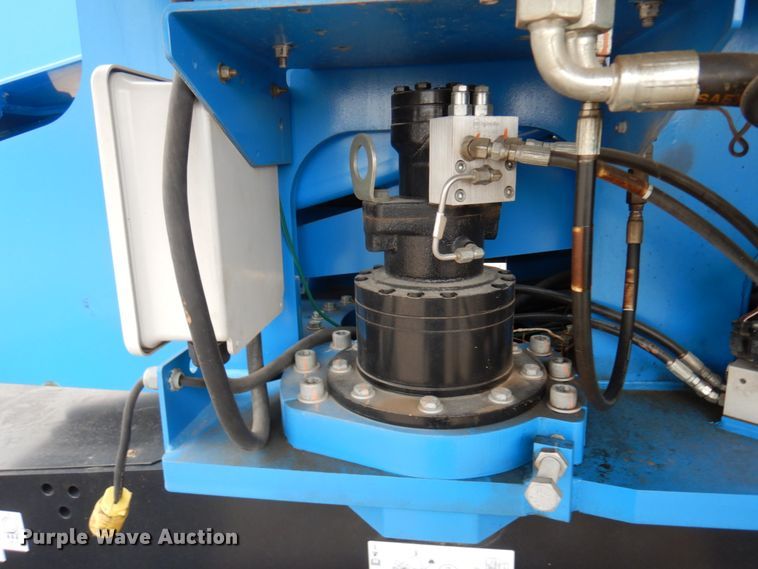 image for item DR0336 2017 Genie S-65  boom lift