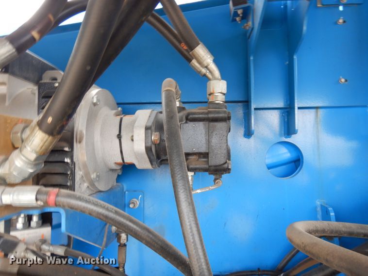 image for item DR0336 2017 Genie S-65  boom lift