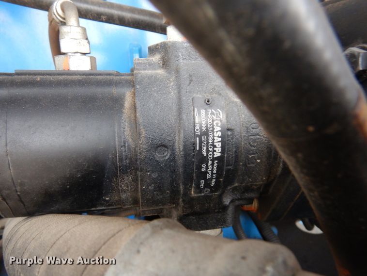 image for item DR0336 2017 Genie S-65  boom lift