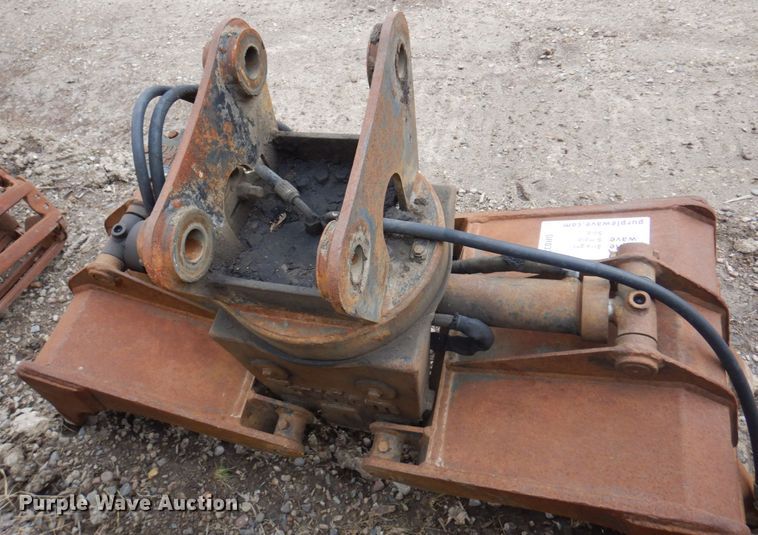 image for item DR0339 Towtem 24" W excavator grapple