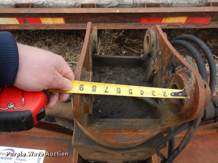 image for item DR0339 Towtem 24" W excavator grapple