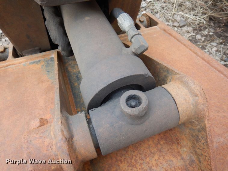 image for item DR0339 Towtem 24" W excavator grapple