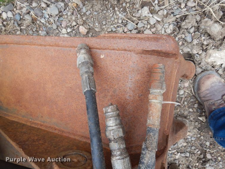 image for item DR0339 Towtem 24" W excavator grapple