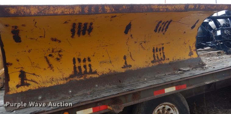 image for item DR0342 LEO  9' W skid steer snow plow