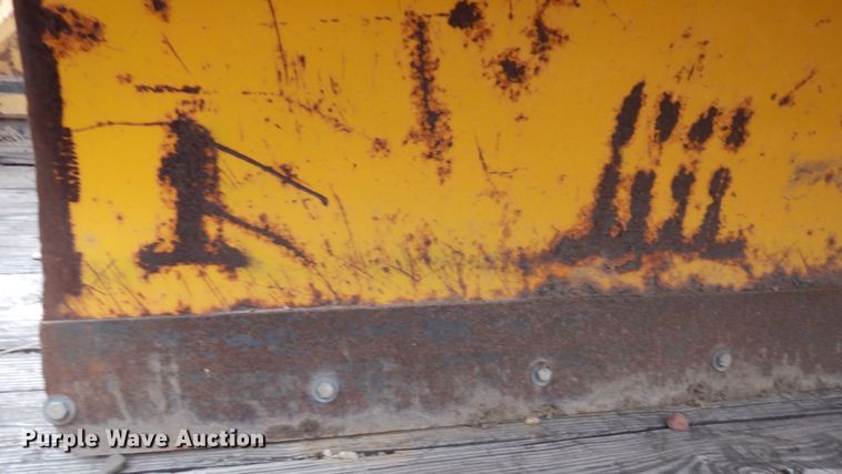 image for item DR0342 LEO  9' W skid steer snow plow