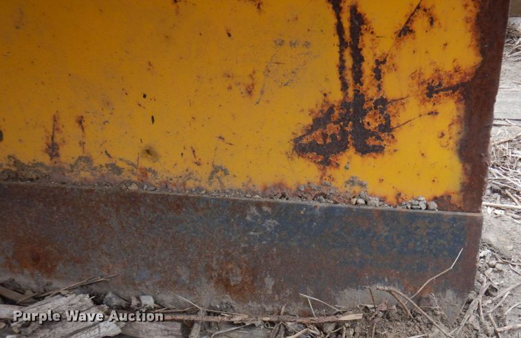 image for item DR0342 LEO  9' W skid steer snow plow