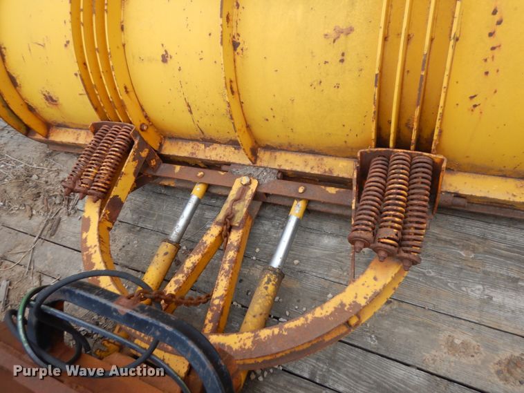 image for item DR0342 LEO  9' W skid steer snow plow