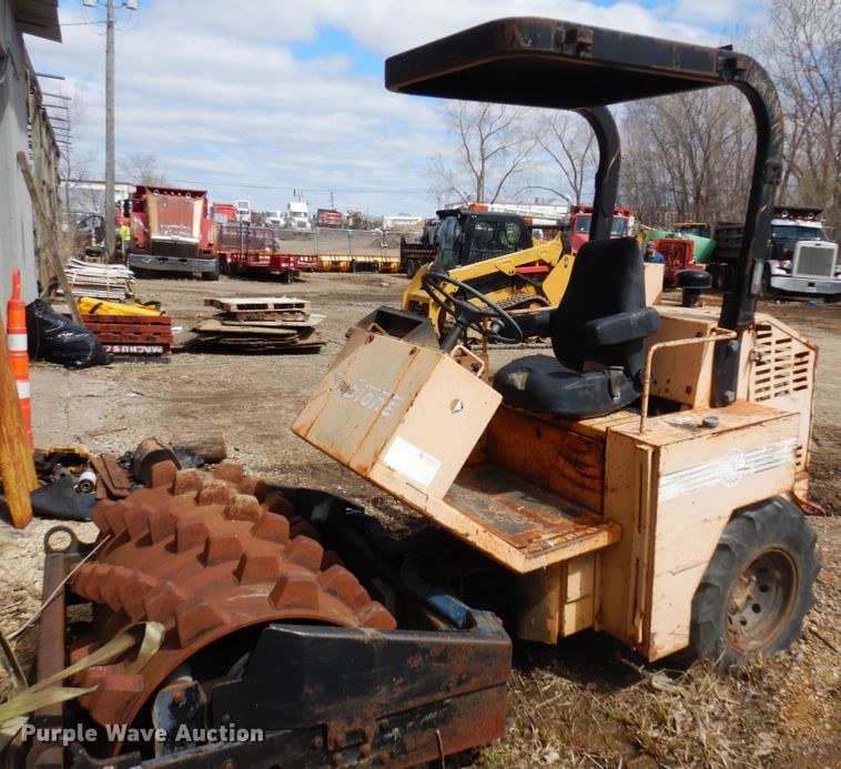 image for item DR0345 Stone PD54  single drum vibratory roller