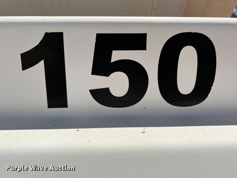 image for item DR1332 2002 Superior  tank trailer