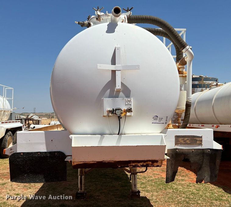 image for item DR1333 1993 Eagle GEVT-130B  tank trailer