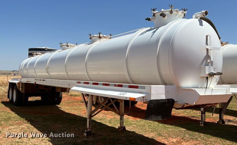 image for item DR1333 1993 Eagle GEVT-130B  tank trailer