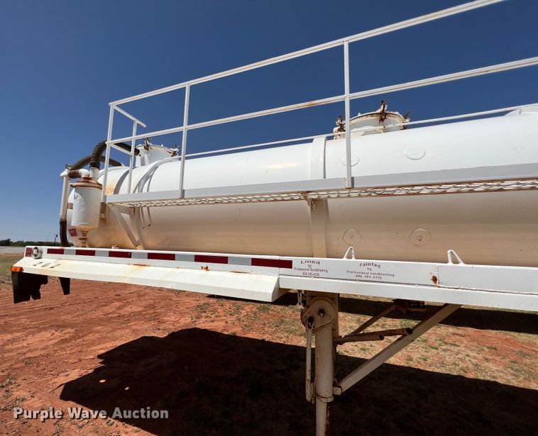 image for item DR1333 1993 Eagle GEVT-130B  tank trailer