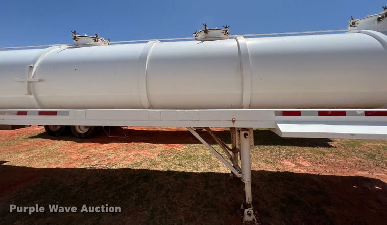 image for item DR1333 1993 Eagle GEVT-130B  tank trailer