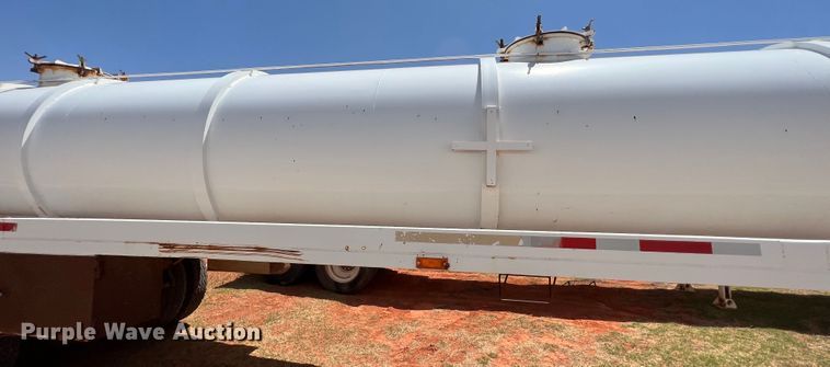 image for item DR1333 1993 Eagle GEVT-130B  tank trailer