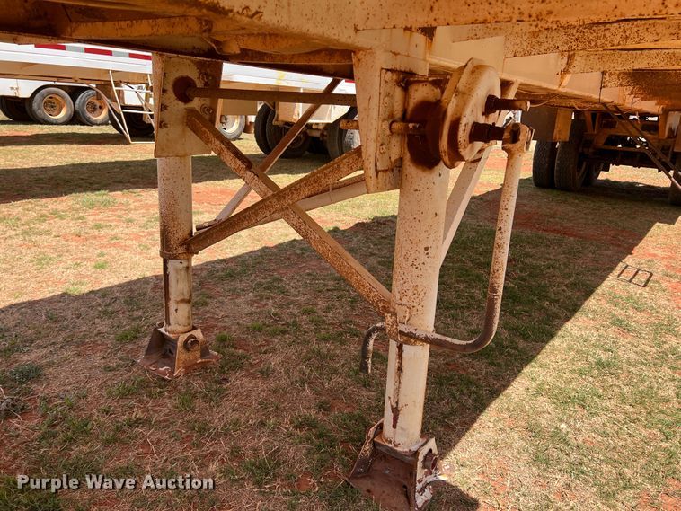 image for item DR1333 1993 Eagle GEVT-130B  tank trailer