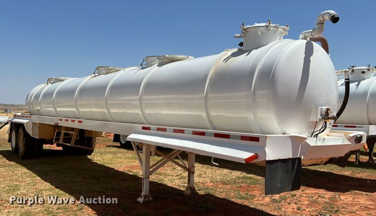 image for item DR1334 1993 Eagle TSPT  tank trailer