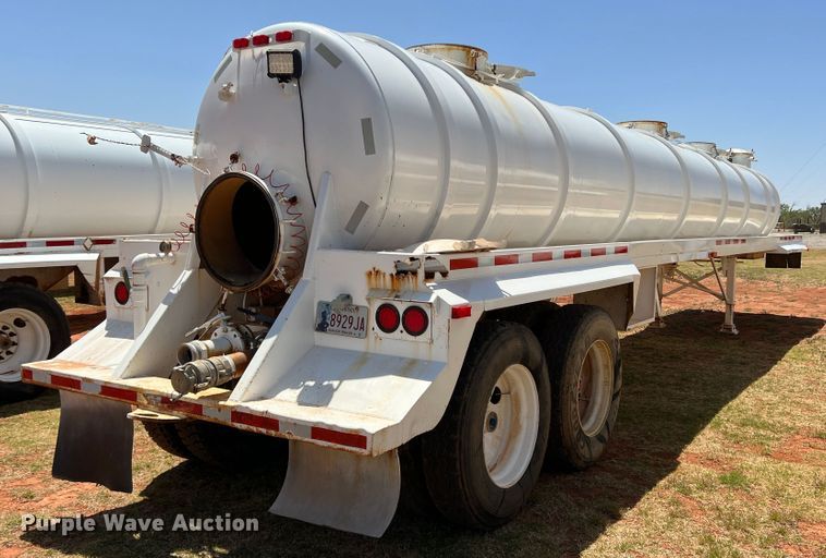 image for item DR1334 1993 Eagle TSPT  tank trailer