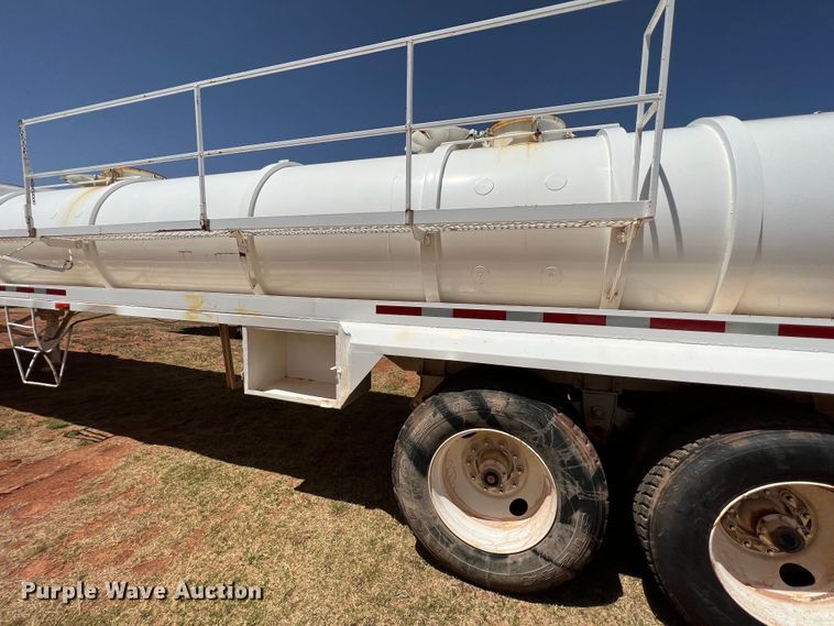 image for item DR1334 1993 Eagle TSPT  tank trailer