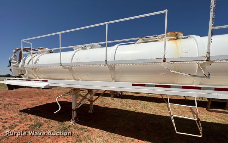 image for item DR1334 1993 Eagle TSPT  tank trailer