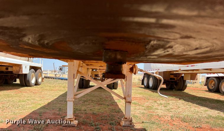 image for item DR1334 1993 Eagle TSPT  tank trailer