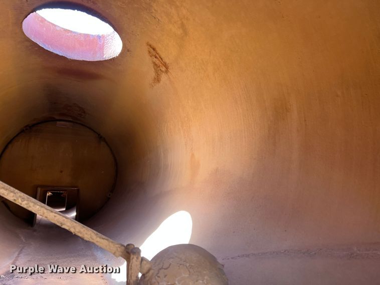 image for item DR1334 1993 Eagle TSPT  tank trailer