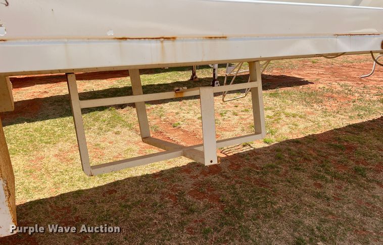 image for item DR1334 1993 Eagle TSPT  tank trailer