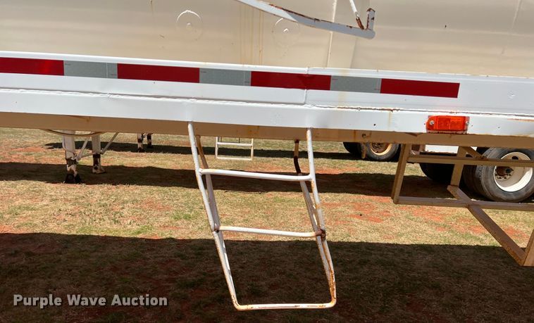 image for item DR1334 1993 Eagle TSPT  tank trailer