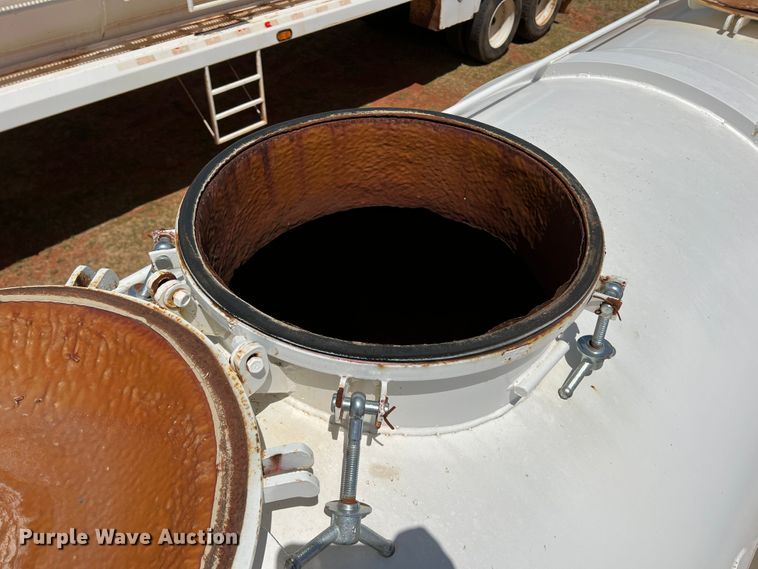 image for item DR1334 1993 Eagle TSPT  tank trailer