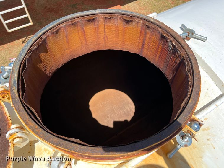 image for item DR1334 1993 Eagle TSPT  tank trailer