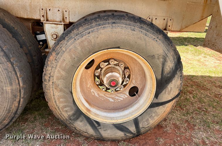 image for item DR1334 1993 Eagle TSPT  tank trailer