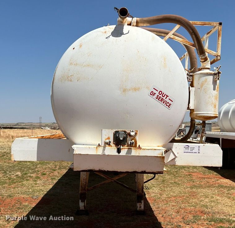 image for item DR1336 2008 Eagle Frac  tank trailer