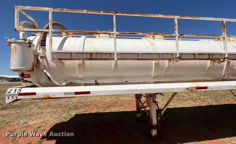 image for item DR1336 2008 Eagle Frac  tank trailer