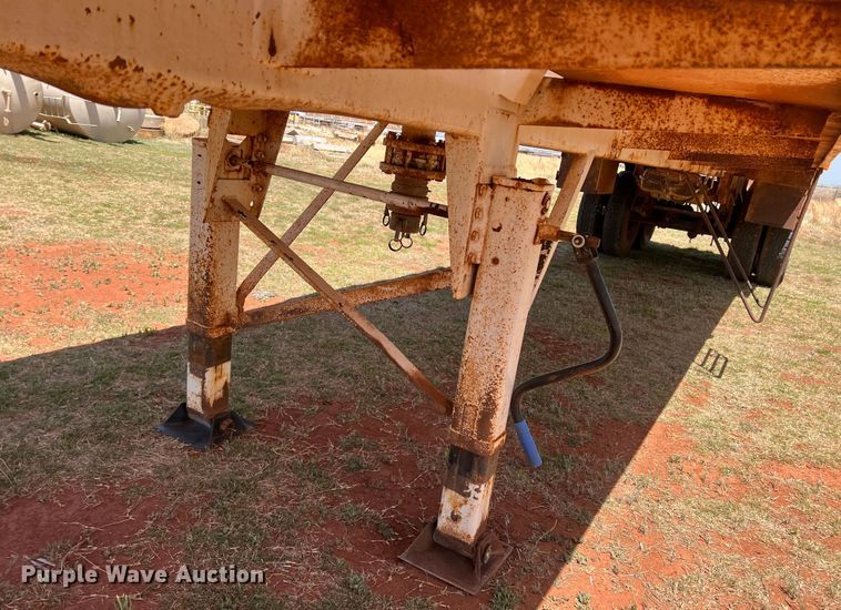 image for item DR1336 2008 Eagle Frac  tank trailer