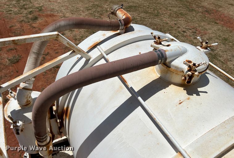 image for item DR1336 2008 Eagle Frac  tank trailer