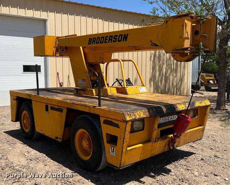 image for item DR1374 Broderson IC801D  crane