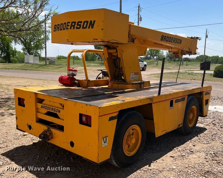 image for item DR1374 Broderson IC801D  crane