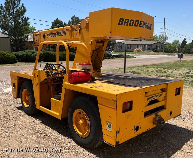 image for item DR1374 Broderson IC801D  crane