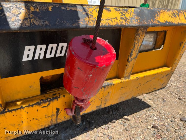 image for item DR1374 Broderson IC801D  crane