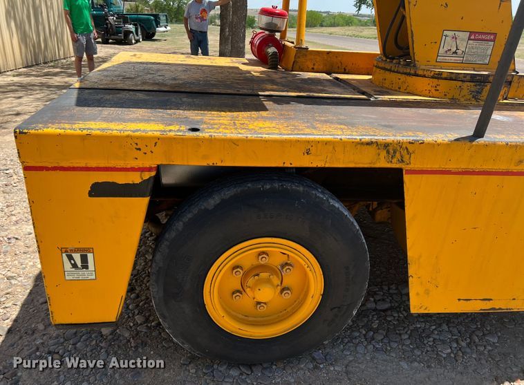 image for item DR1374 Broderson IC801D  crane