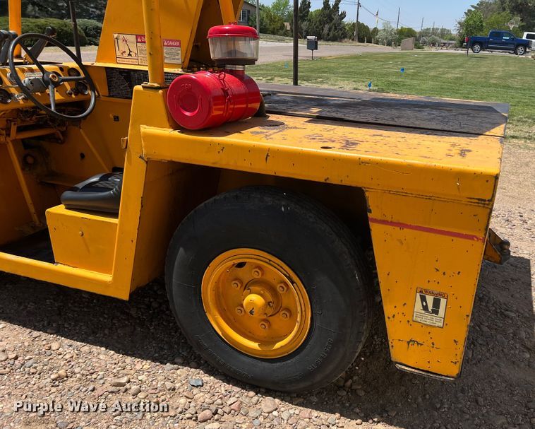 image for item DR1374 Broderson IC801D  crane