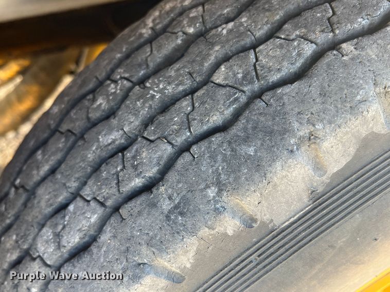 image for item DR1374 Broderson IC801D  crane