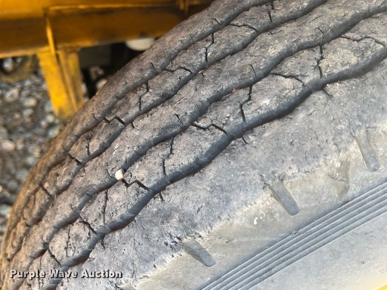 image for item DR1374 Broderson IC801D  crane